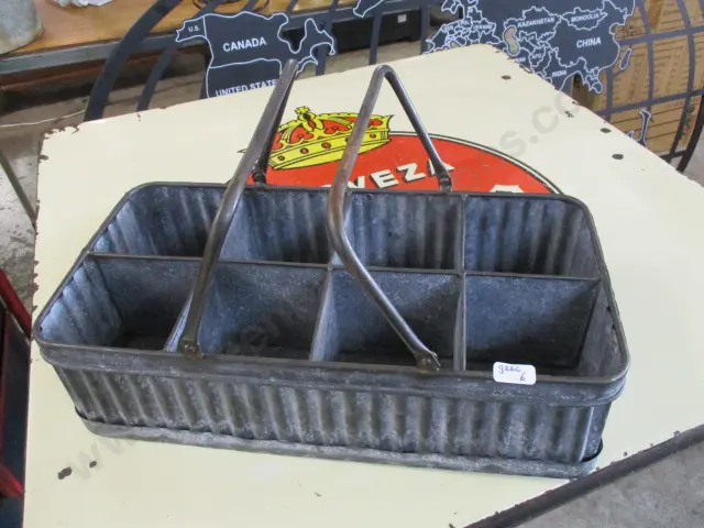 Metal Crate Image 1++